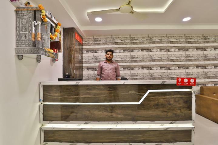 Hotel Pathik Villa Ahmedabad Buitenkant foto