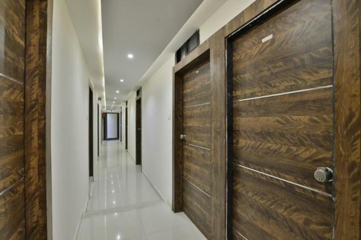 Hotel Pathik Villa Ahmedabad Buitenkant foto